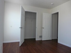 1702 Athens Dr in Loveland, OH - Building Photo - Building Photo