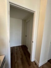 924 N Fairview St in Anaheim, CA - Building Photo - Building Photo