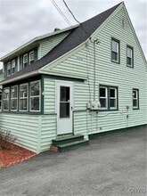 229 Francis St in Watertown, NY - Foto de edificio - Building Photo