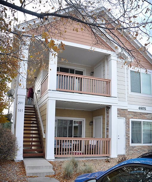 4605 Hahns Peak Dr in Loveland, CO - Building Photo