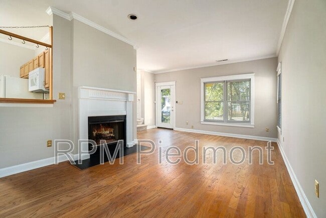 388 Oakland Ave SE in Atlanta, GA - Building Photo - Building Photo