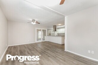 8806 Linda Vista Dr in Rowlett, TX - Building Photo - Building Photo