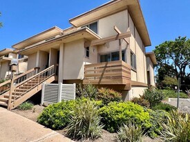 2632 Worden St in San Diego, CA - Building Photo