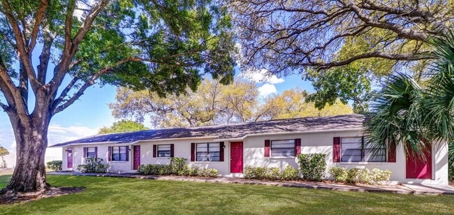 property at 7200 71st St N