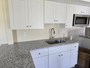 316 Columbia Blvd, Unit 4 in National Park, NJ - Building Photo - Building Photo