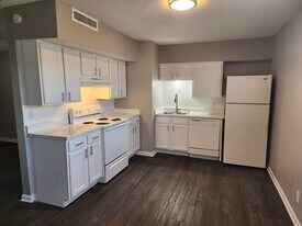 Wilshire Valley Apartments