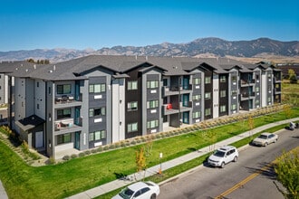 Avion Apartment Homes in Bozeman, MT - Foto de edificio - Building Photo