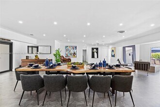 4322 Polk St in Hollywood, FL - Building Photo - Building Photo