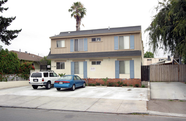 3128 Collier Ave in San Diego, CA - Foto de edificio - Building Photo