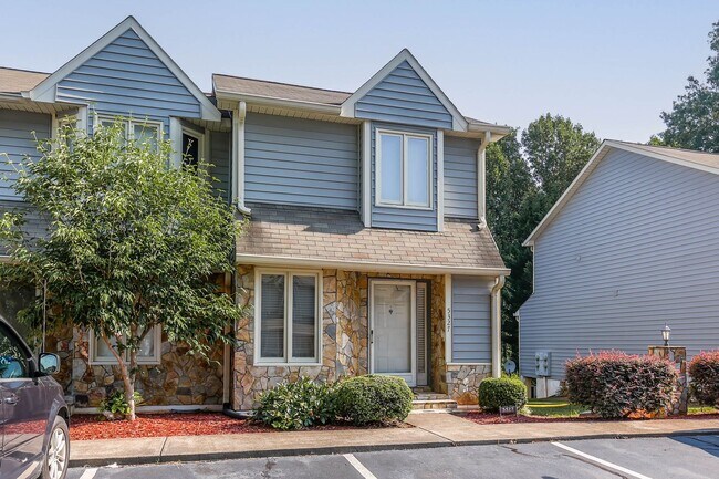property at 5327 Summit Heights Dr