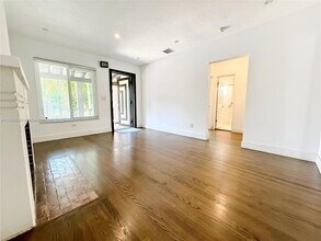 1500 SW 18th St in Miami, FL - Building Photo - Building Photo