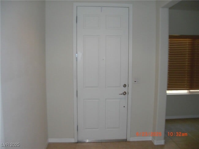 2329 Canyonville Dr in Henderson, NV - Building Photo - Building Photo