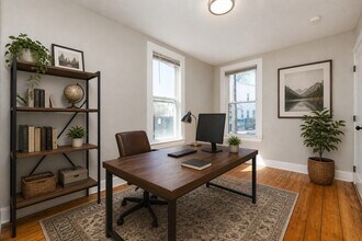 12 Marion St in Somerville, MA - Building Photo - Building Photo