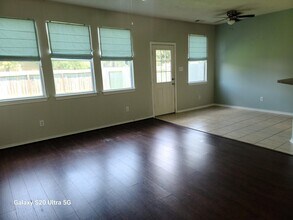 17138 Oakwood Chase Dr in Spring, TX - Building Photo - Building Photo