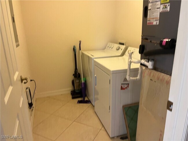 property at 1882 Tarpon Bay Dr S