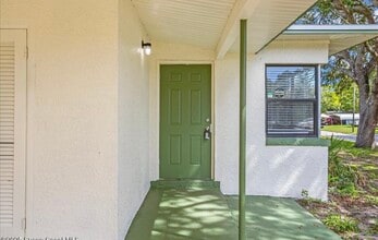 1680 Thornton Ave in Titusville, FL - Building Photo - Building Photo