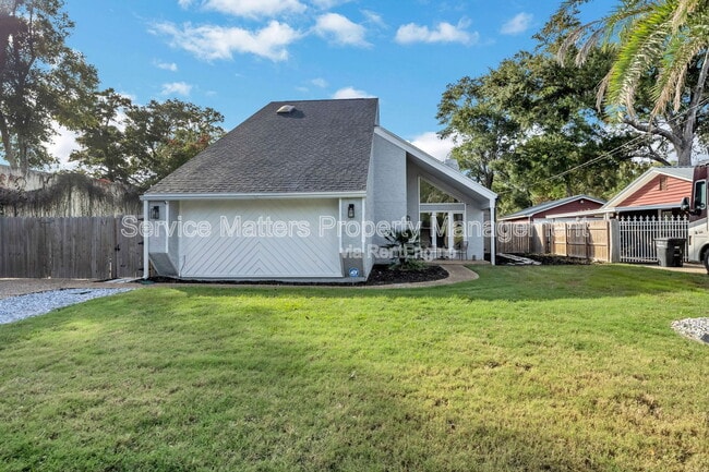 7575 Tippin Ave