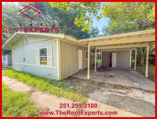2472 Morningside Dr in Mobile, AL - Building Photo - Building Photo