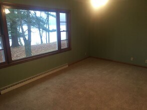 3320 Riverview Dr in Eau Claire, WI - Building Photo - Building Photo