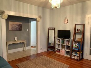647 W Washington St in Stephenville, TX - Building Photo - Building Photo