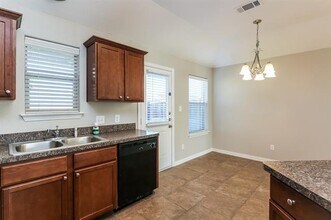 3428 Heatherbend St in Fort Worth, TX - Building Photo - Building Photo