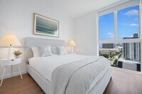 2000 Biscayne Blvd, Unit 3309 in Miami, FL - Building Photo - Building Photo