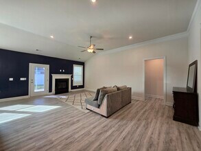 3360 Rustic Dr in Sumter, SC - Building Photo - Building Photo