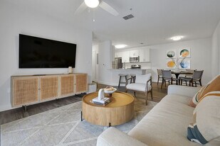 Legends Winter Springs in Winter Springs, FL - Building Photo