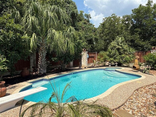 property at 7102 S Brook Dr