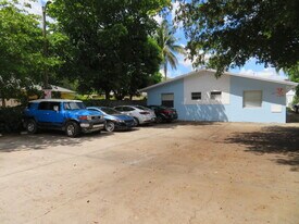 421 S J St in Lake Worth Beach, FL - Building Photo