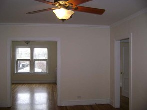 1000 Austin in Oak Park, IL - Building Photo - Interior Photo