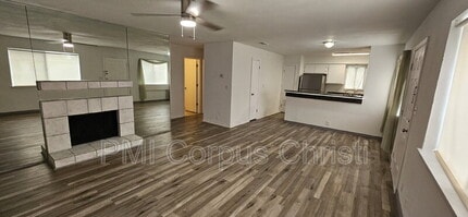 6162 Hidden Oaks St in Corpus Christi, TX - Building Photo - Building Photo