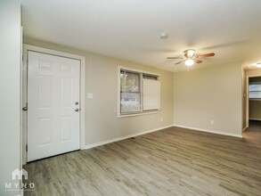 114 Deerfield Pl in Delaware, OH - Building Photo - Building Photo