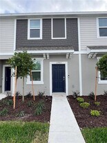 2983 Skyline Lp in Kissimmee, FL - Building Photo