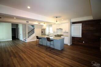 435 E Government St in Pensacola, FL - Building Photo - Building Photo
