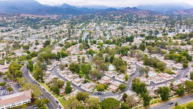 1161 Landsburn Cir in Westlake Village, CA - Building Photo - Building Photo