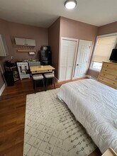 38 Pinckney St, Unit #2 in Somerville, MA - Building Photo - Building Photo