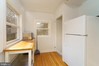 4400 Garrett Park Rd in Silver Spring, MD - Building Photo - Building Photo