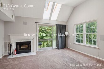 343 Cashel Ct in Aston, PA - Building Photo - Building Photo