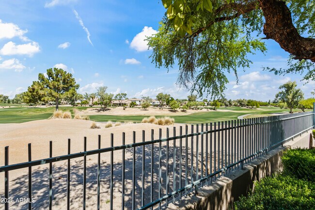 7740 E Gainey Ranch Rd in Scottsdale, AZ - Building Photo - Building Photo