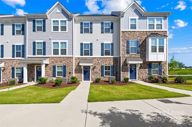 property at 1725 Aspire St