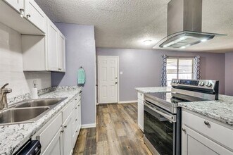 6036 Kary Lynn Dr S in Watauga, TX - Building Photo - Building Photo