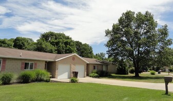 Summer Estates Apartments