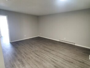 760 Cummins Hwy, Unit 26 in Boston, MA - Building Photo - Building Photo