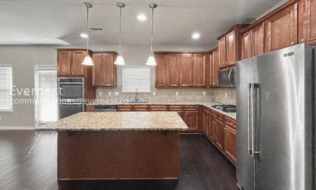 8095 Nolan Trail in Snellville, GA - Building Photo - Building Photo