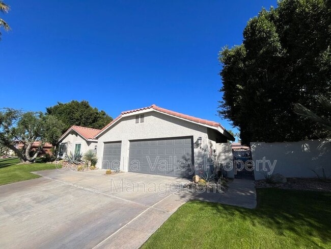 39866 Newcastle Dr in Palm Desert, CA - Building Photo - Building Photo