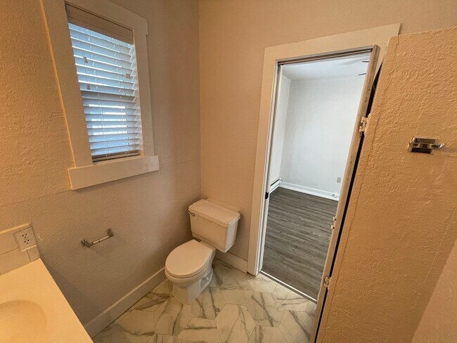 1521 Blaine St, Unit 1521 Blaine Street unit 3 in Caldwell, ID - Building Photo - Building Photo