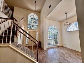 15431 Quinley Dr in Austin, TX - Building Photo - Building Photo