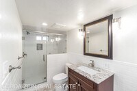 331 Santa Clara Ave photo'