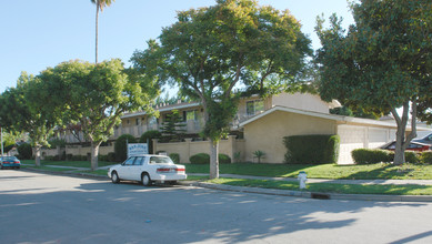 San Juan Apartments in Sunnyvale, CA - Building Photo - Building Photo